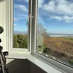 Seaside Escape Near Cartmel And Grange