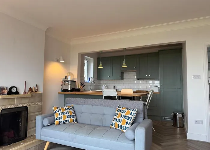 Seaside Escape Near Cartmel And Grange Holiday home *