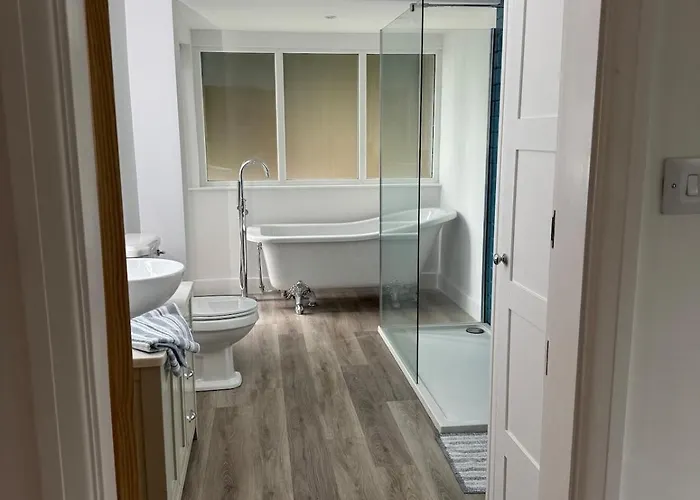 Seaside Escape Near Cartmel And Grange Kents Bank