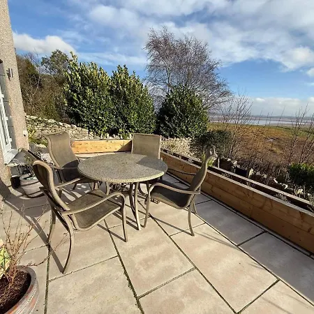 Seaside Escape Near Cartmel And Grange *